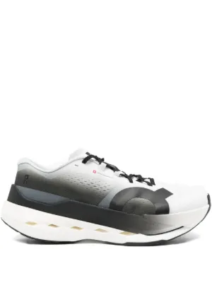 On Cloudtilt “Black/Ivory” スニーカー | グレー | FARFETCH JP