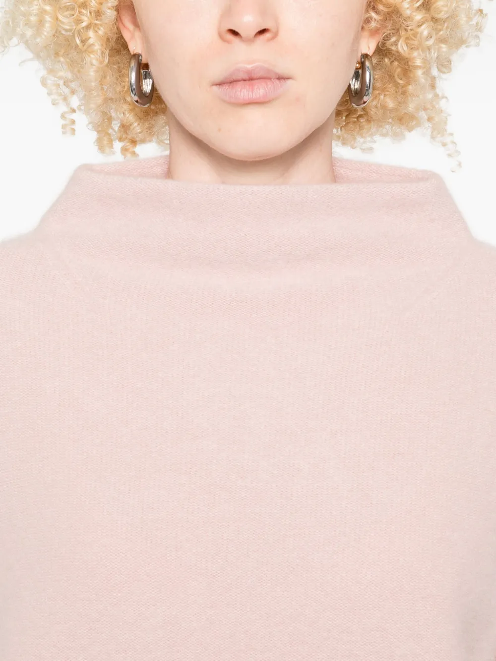 Vince Boiled Cashmere Turtleneck Pullover In Pink