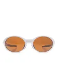 Oakley oval-frame sunglasses - White