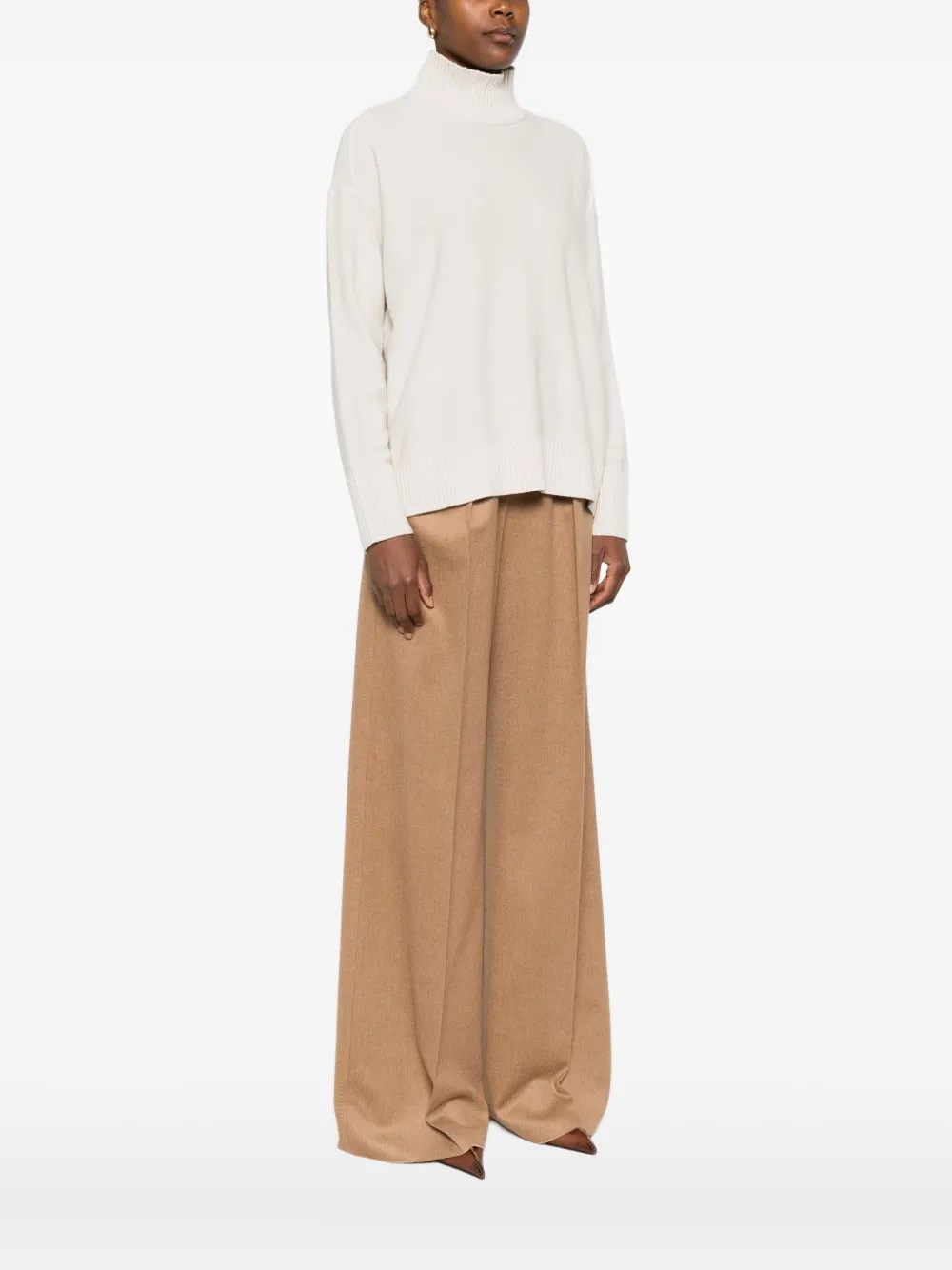 Antonelli Turtleneck Long-sleeved Sweater In Neutral