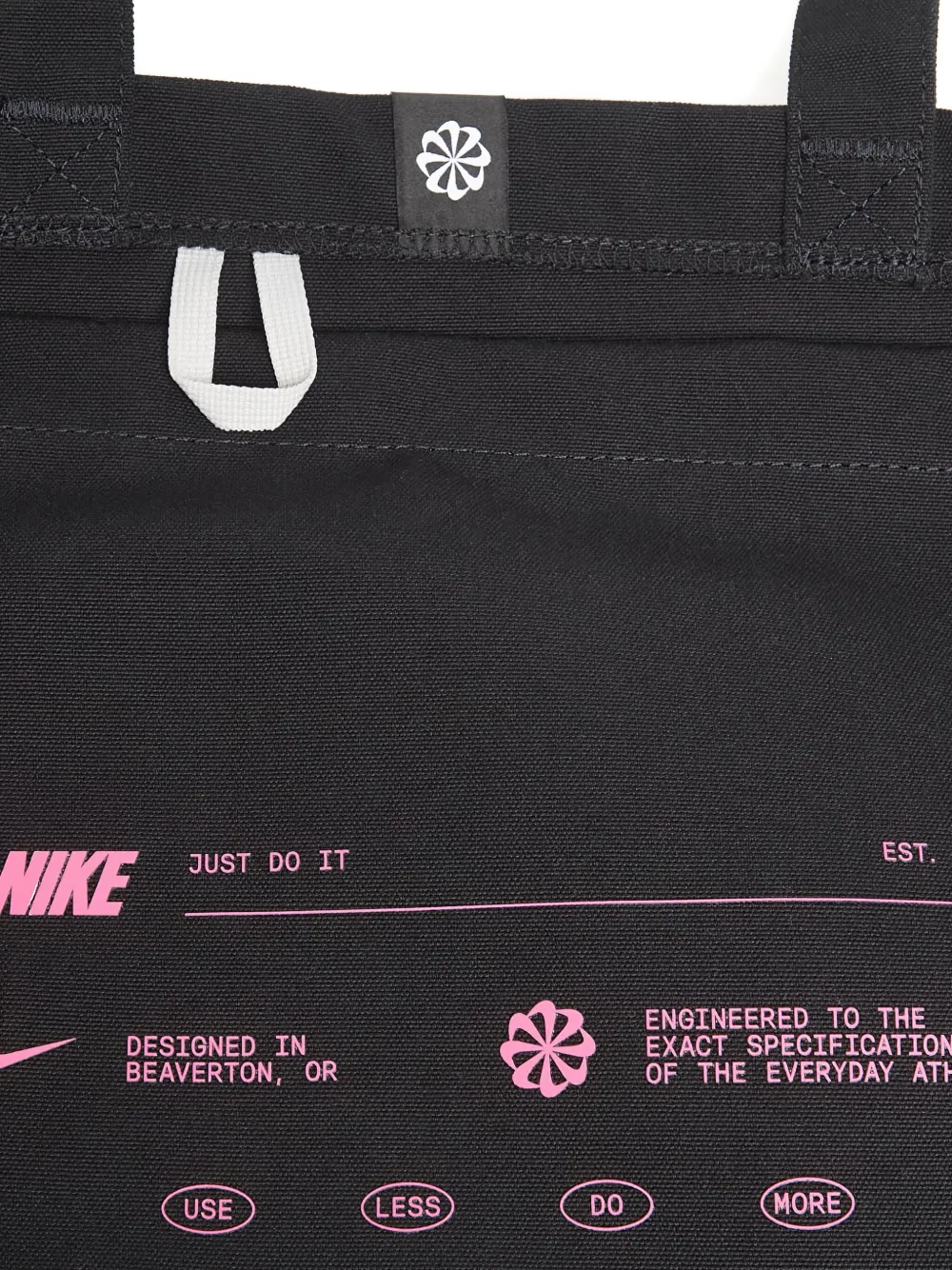 Nike Heritage 2.0 After Dark Tour 22l Tote Bag In Black