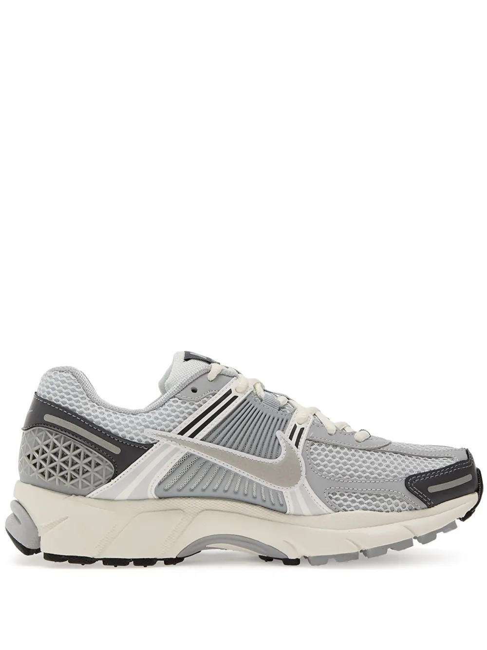 Nike Zoom Vomero 5 sneakers met veters Grijs