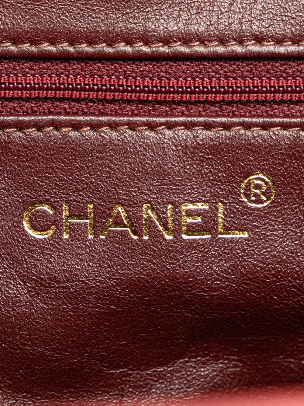 Pre-owned Chanel 1989-1991 Quilted Suede Metal Frame Handbag In Red