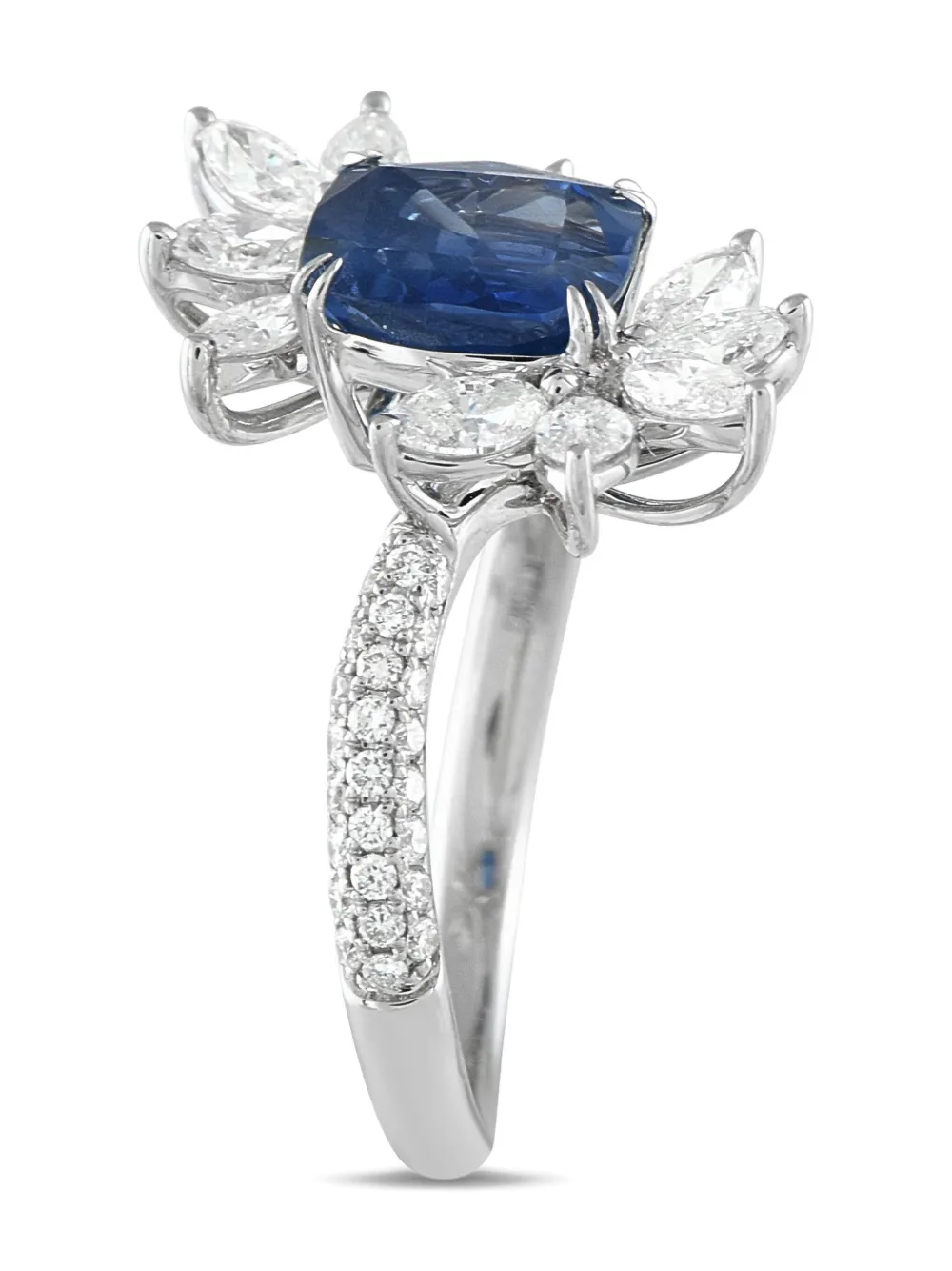 LB Exclusive 18K white gold diamond and sapphire ring | Image 2