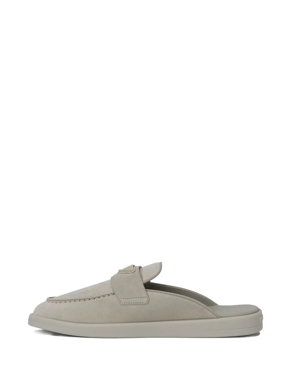 Prada Loafers met metalen logo Grijs