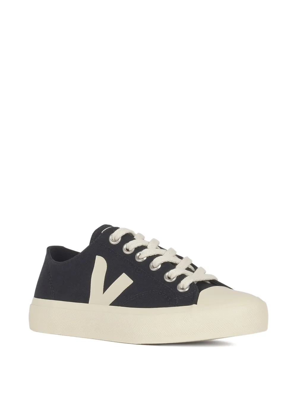 VEJA WATA II v-logo sneakers Black