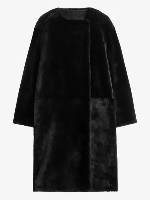 TOTEME shearling collarless coat