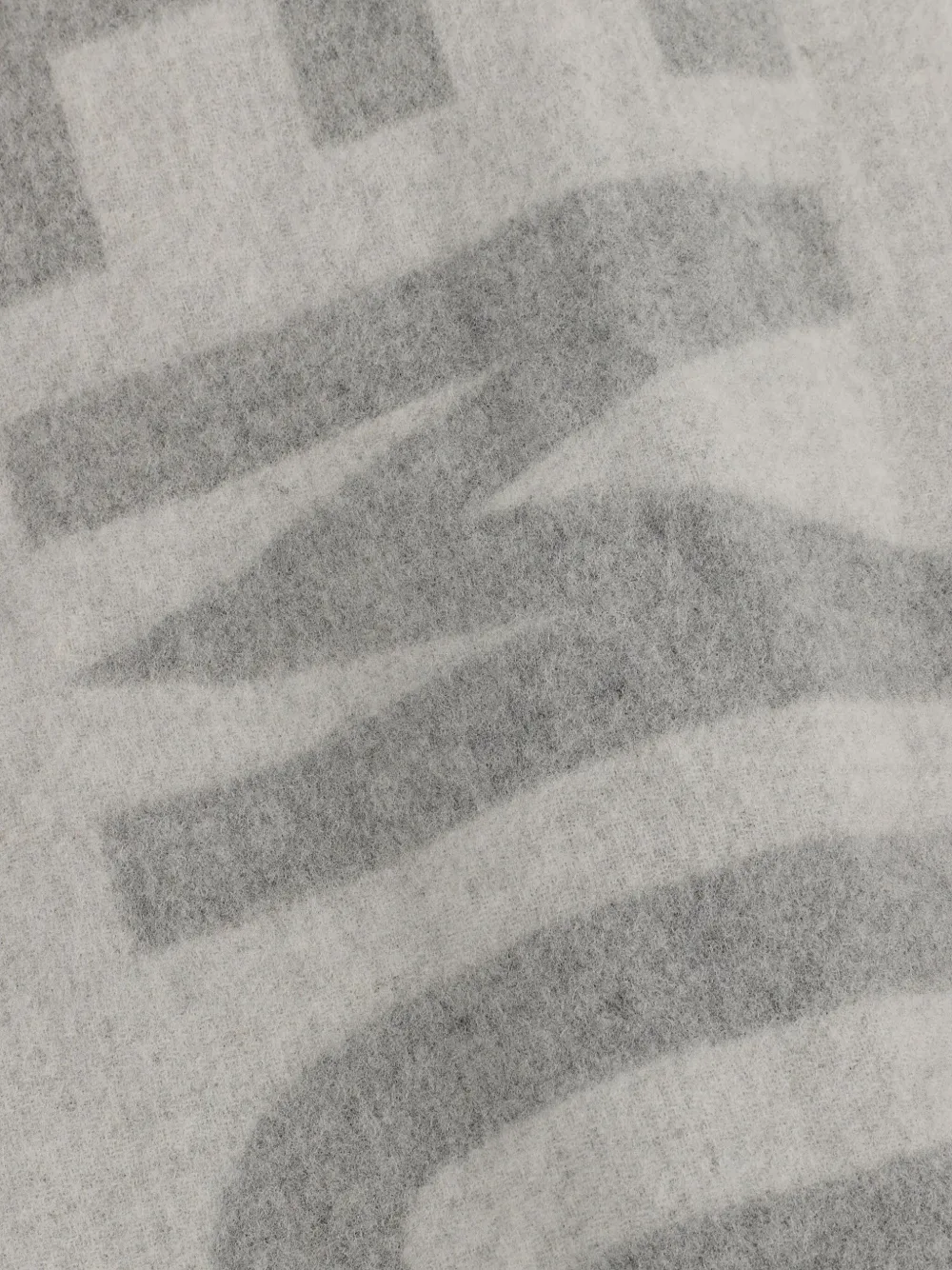 Jacquemus Gestreifter Schal mit Fransen | Image 2