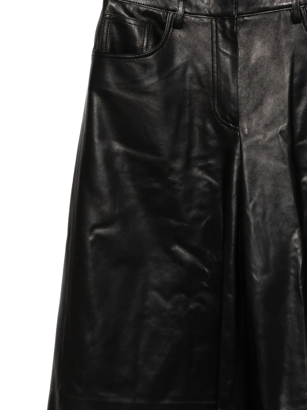 Juunj Leather Shorts In Black