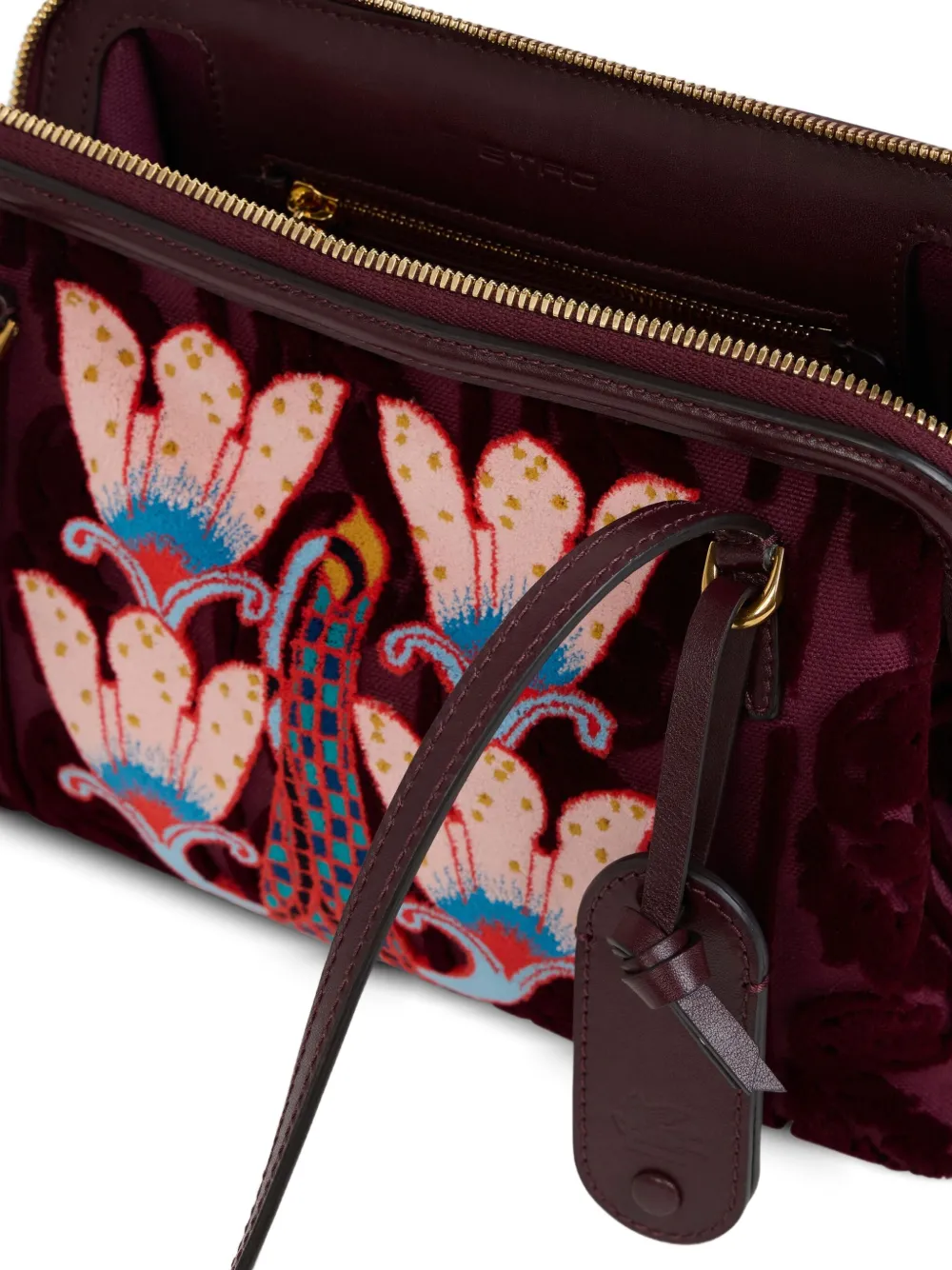 Etro Embroidered Shoulder Bag In Red