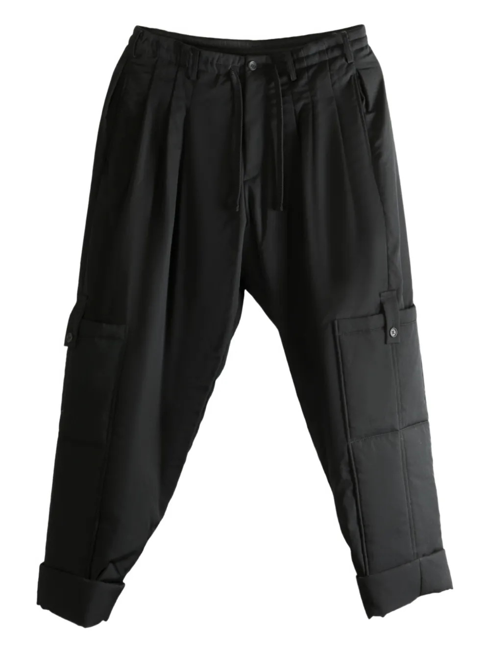 Yohji Yamamoto بنطال كارغو بكسرات | أسود | Image 1
