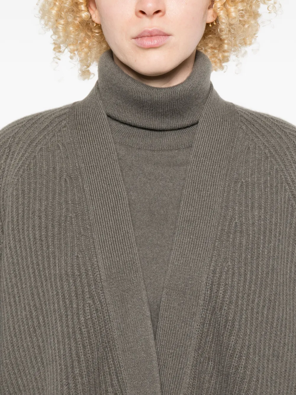 Dušan Ribbed V-neck Cardigan In Gray