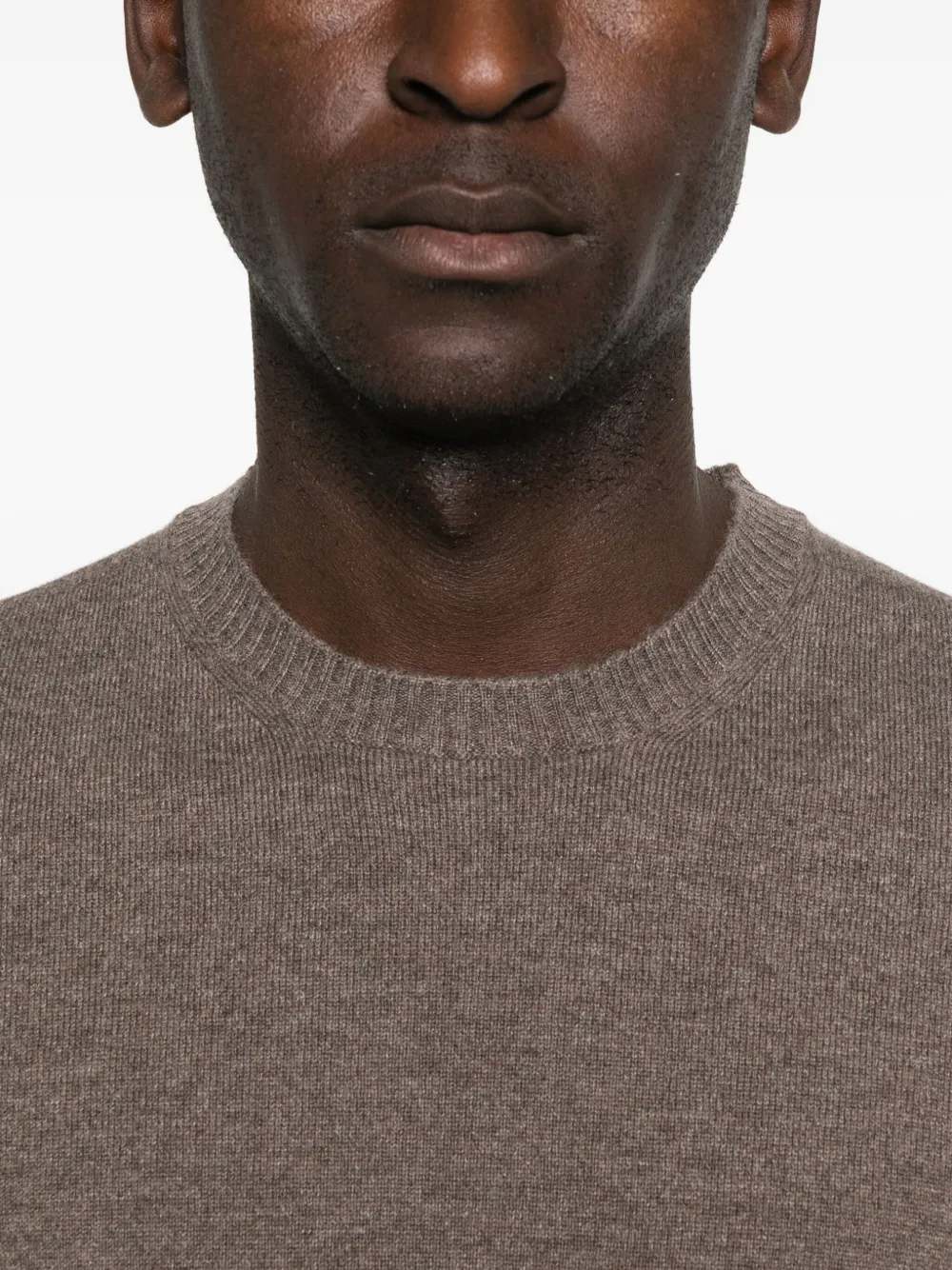 Fedeli Kasjmier trui met ronde alsh Bruin