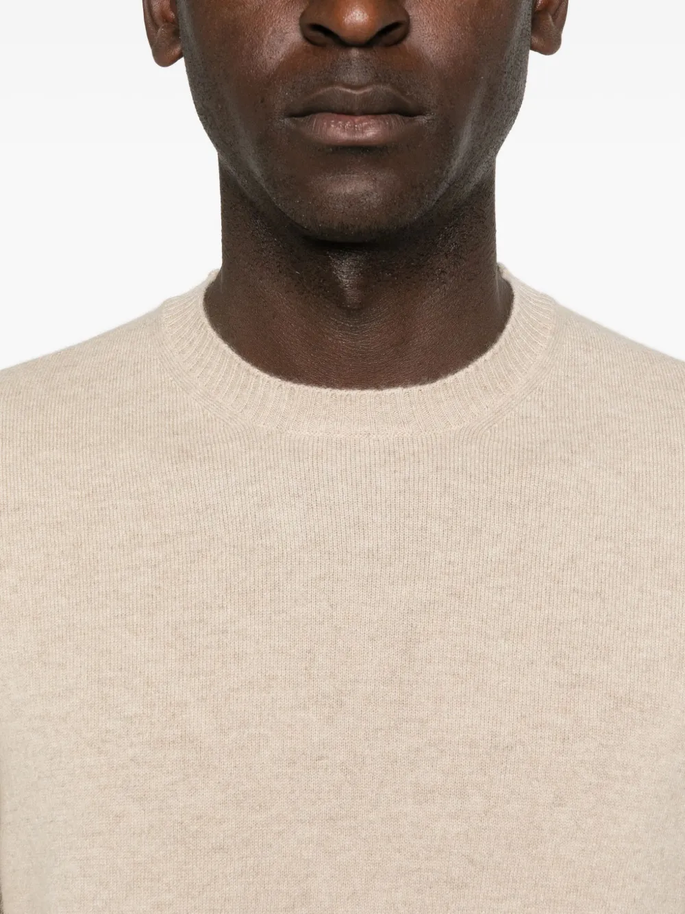 Fedeli Round-neck Cashmere Sweater In Neutral