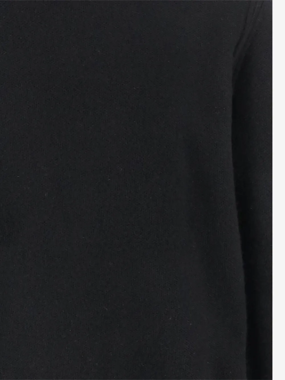 Oliver Lattughi Round-neck Ribbed Sweater In Black