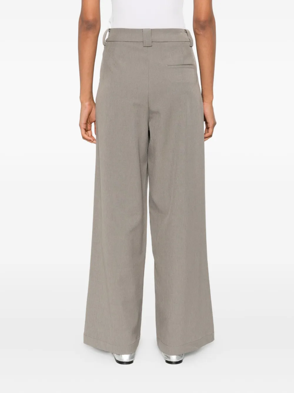 Eleh Pleated Welt-pocket Trousers In Gray