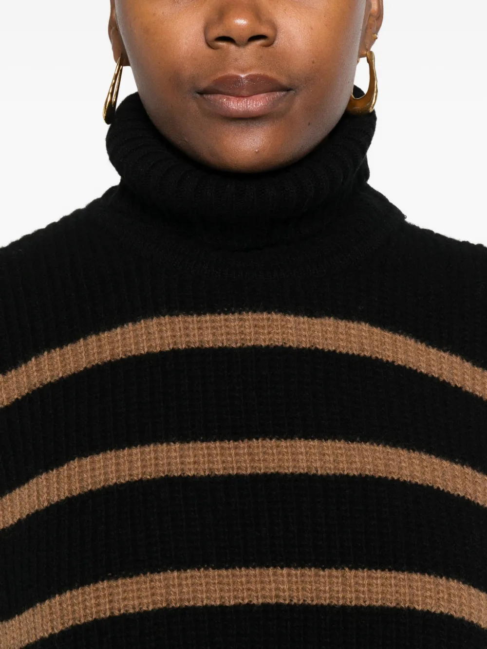 Davantino Turtleneck Striped Sleeveless Sweater In Brown