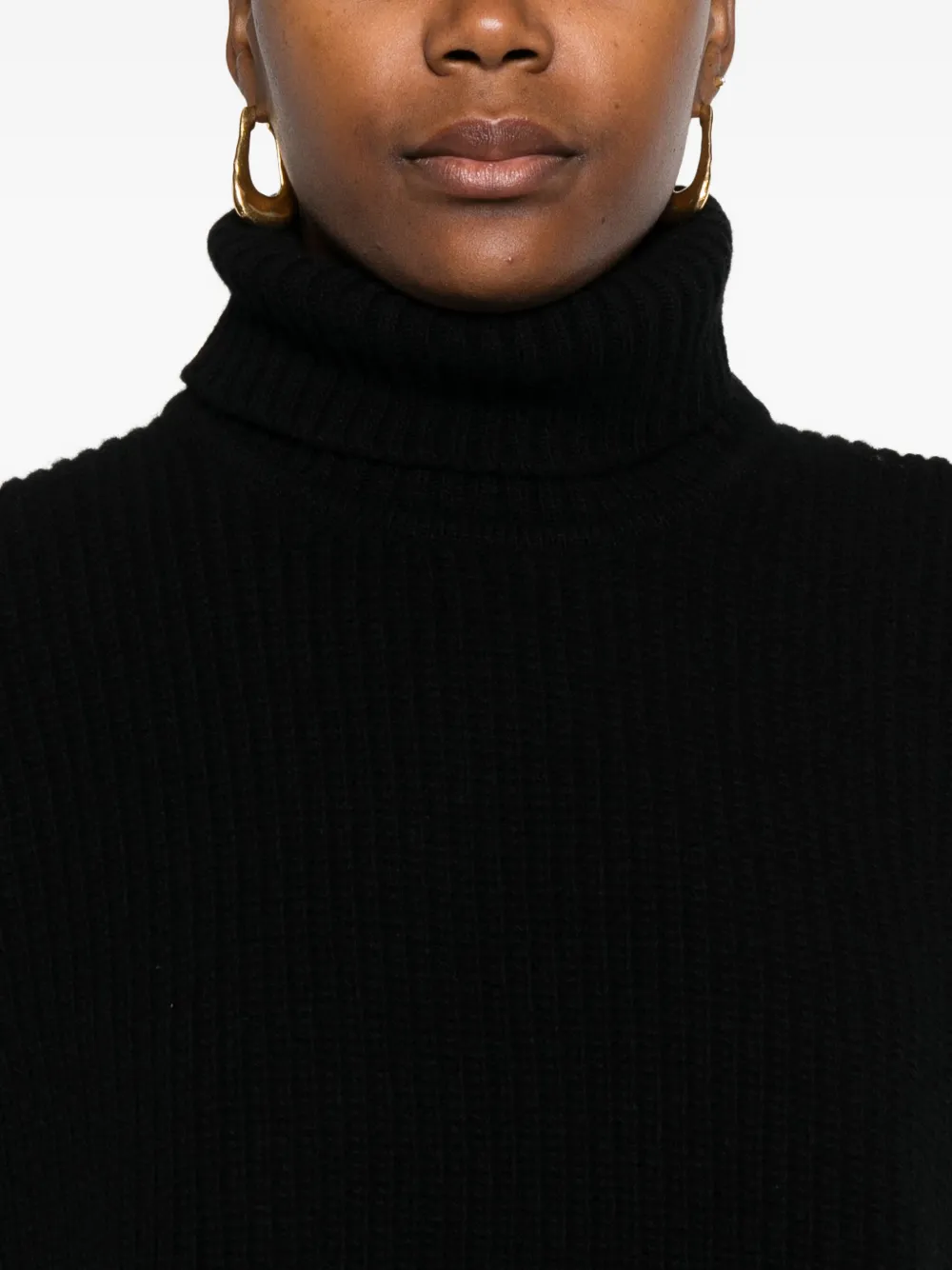 Davantino Turtleneck Sleeveless Wool Sweater In Black