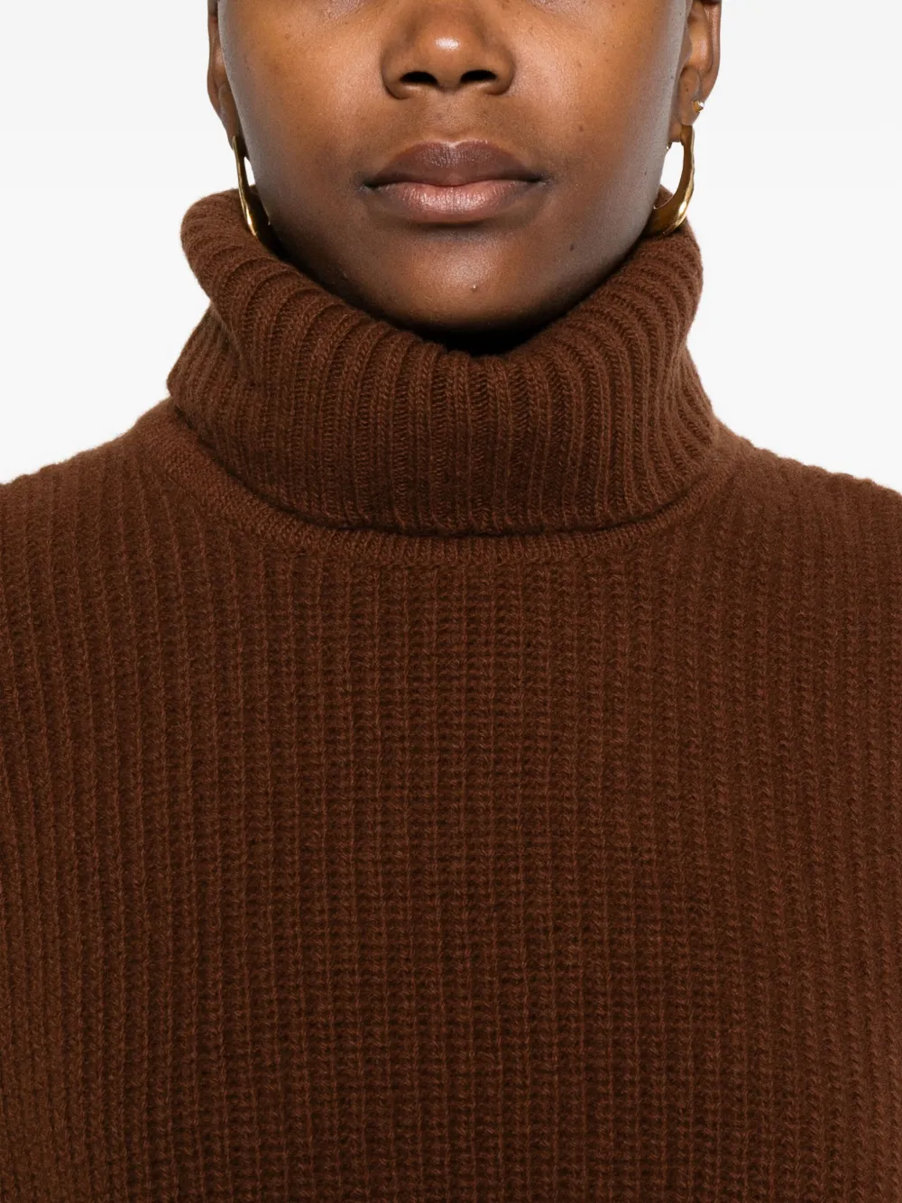 Davantino Turtleneck Top In Brown