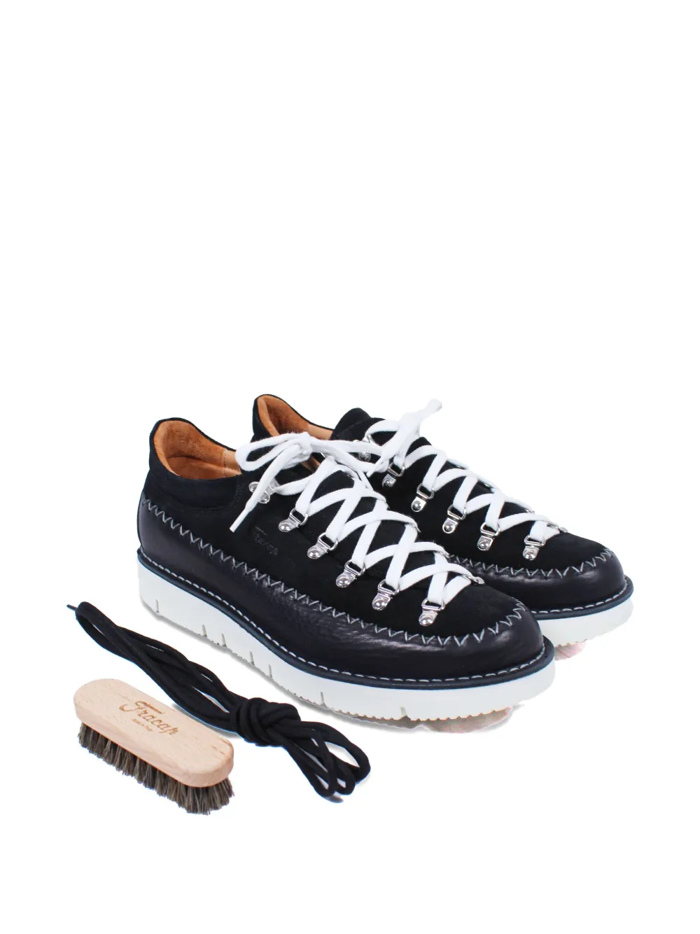 Fracap Indian lace-up low-top boots | Hiking Boots | Image 2