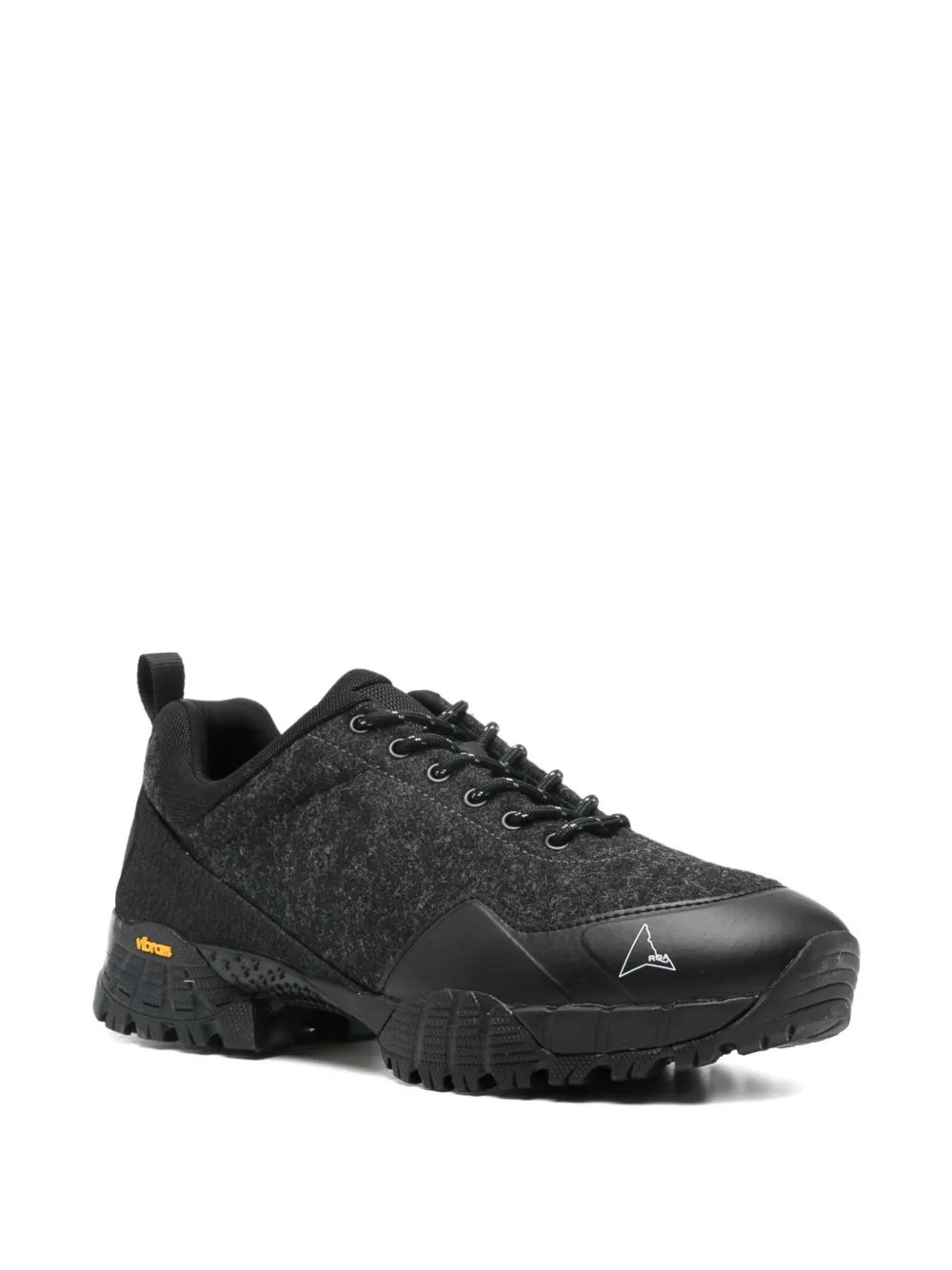 ROA lace-up low-top sneakers Black