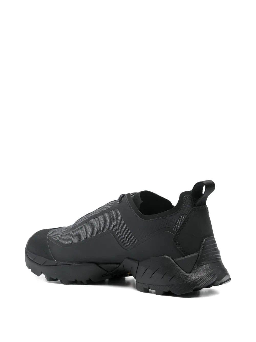 ROA textured low-top sneakers Black