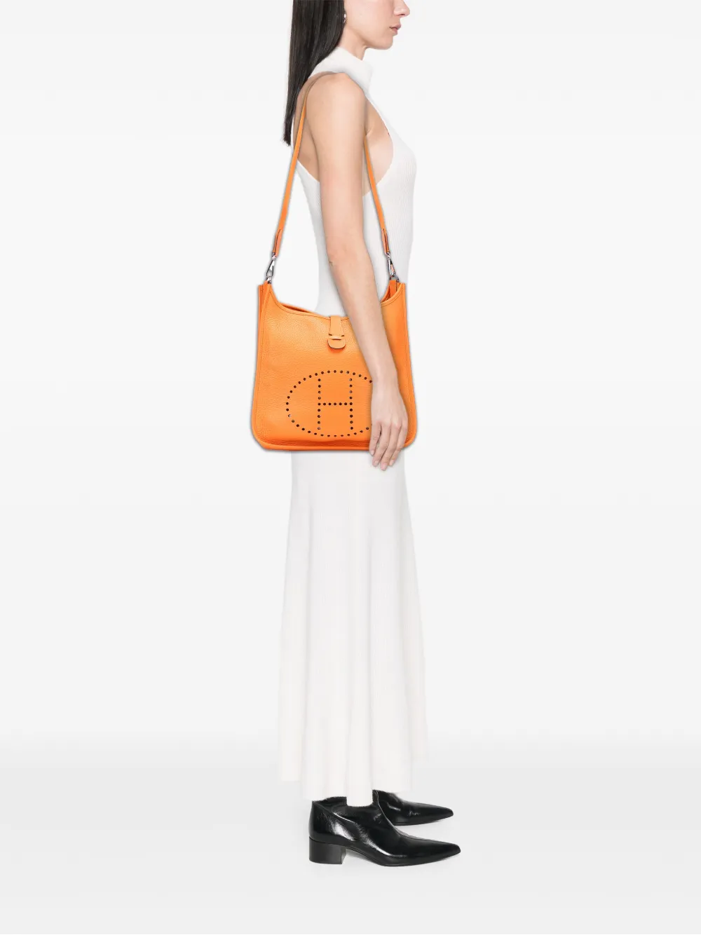 Hermès Pre-Owned 2009 Clemence Evelyne I 33 crossbody bag | Pre-Owned | Image 2