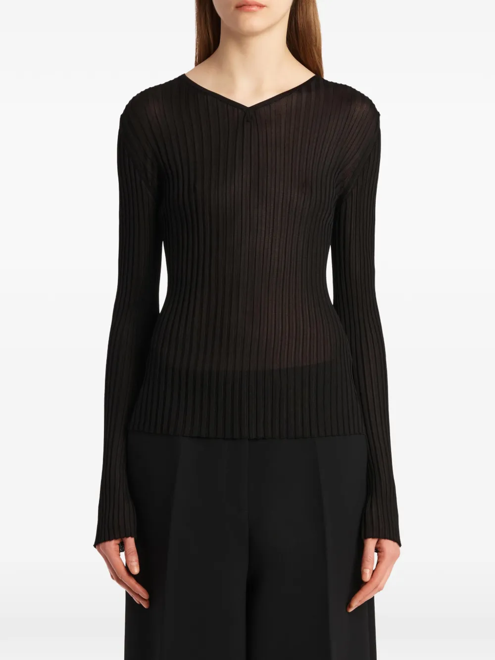 KHAITE Tia top met V-hals 200 BLACK