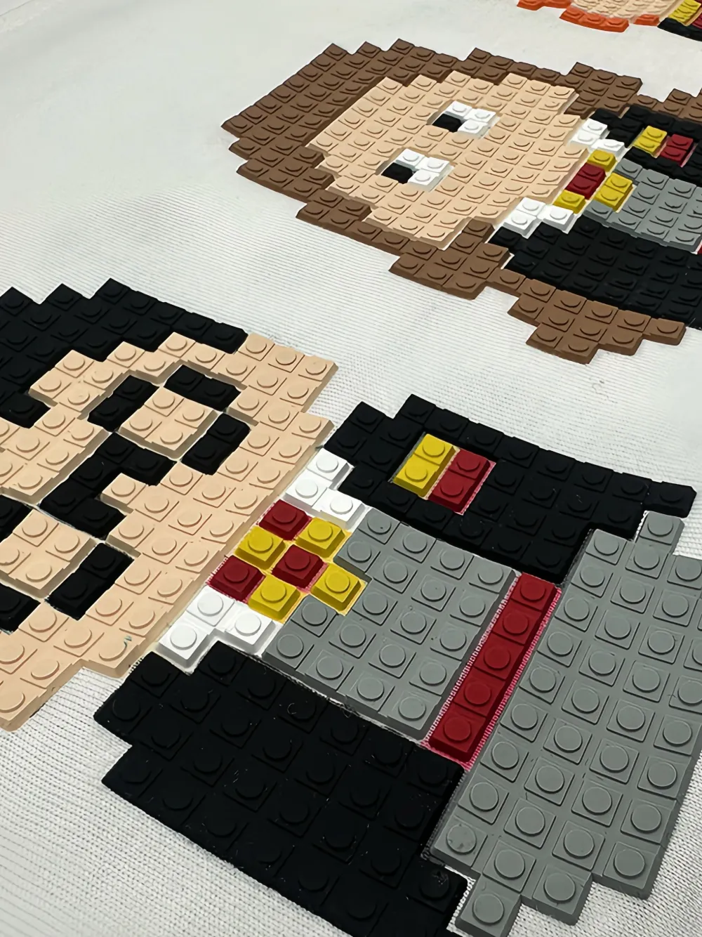 Mostly Heard Rarely Seen 8-Bit Golden Trio T-shirt Wit