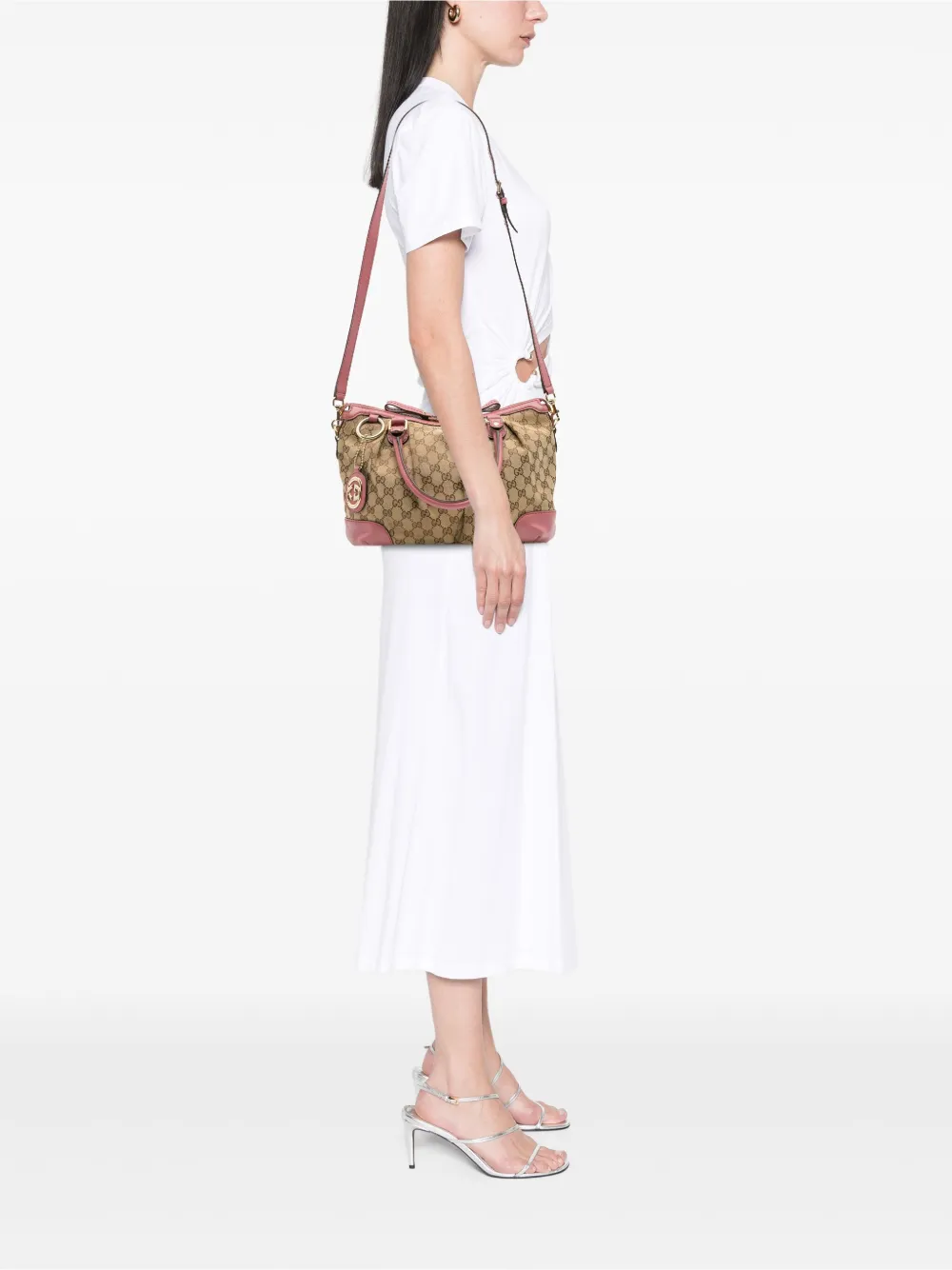 Pre-owned Gucci 2016-2025 Gg Canvas Sukey Satchel In Brown