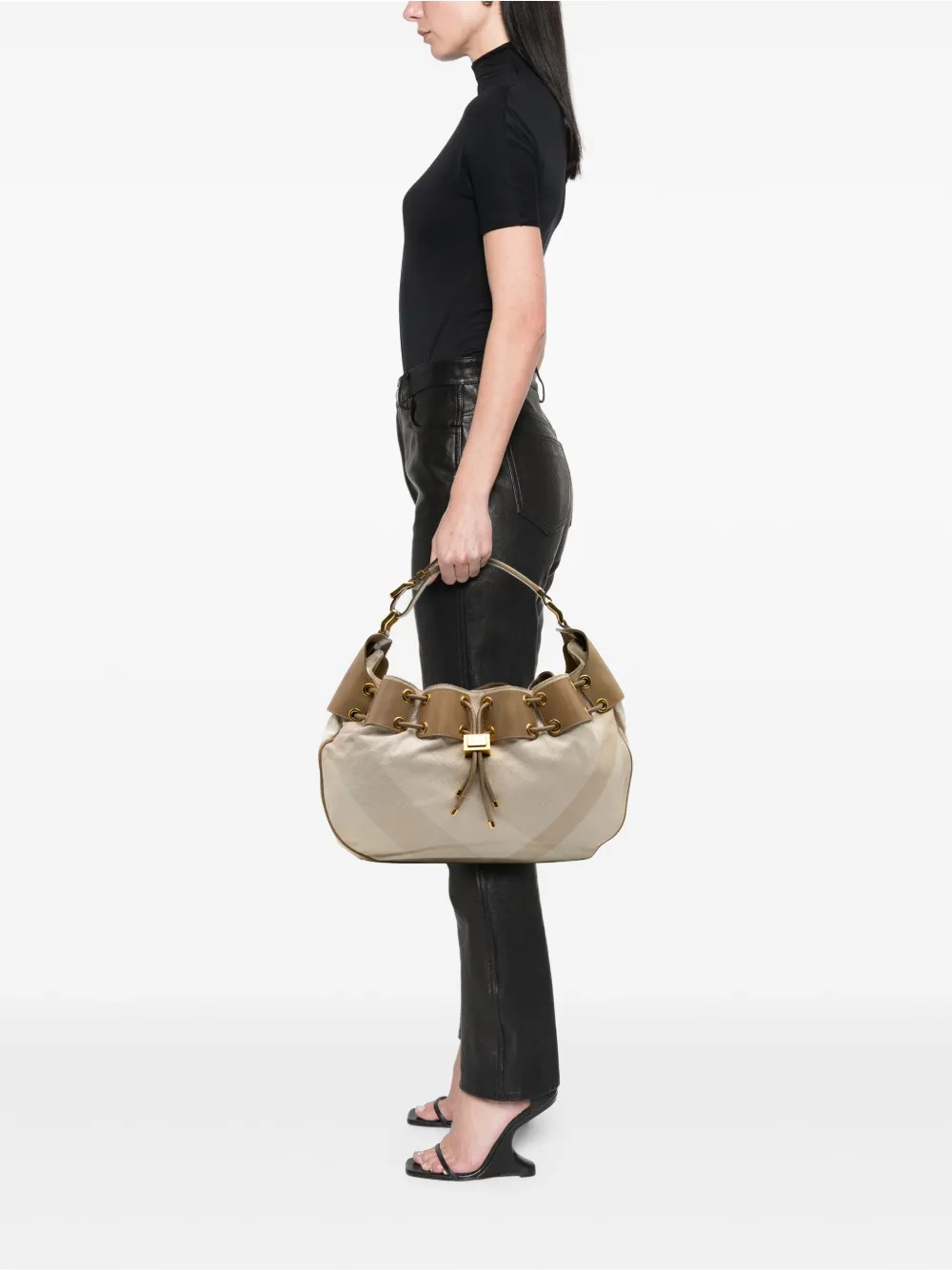 Burberry Pre-Owned bolsa hobo Warrior pequeña de piel y lona con cuadros Nova 2000-2017 | Estilos de archivo | Image 2