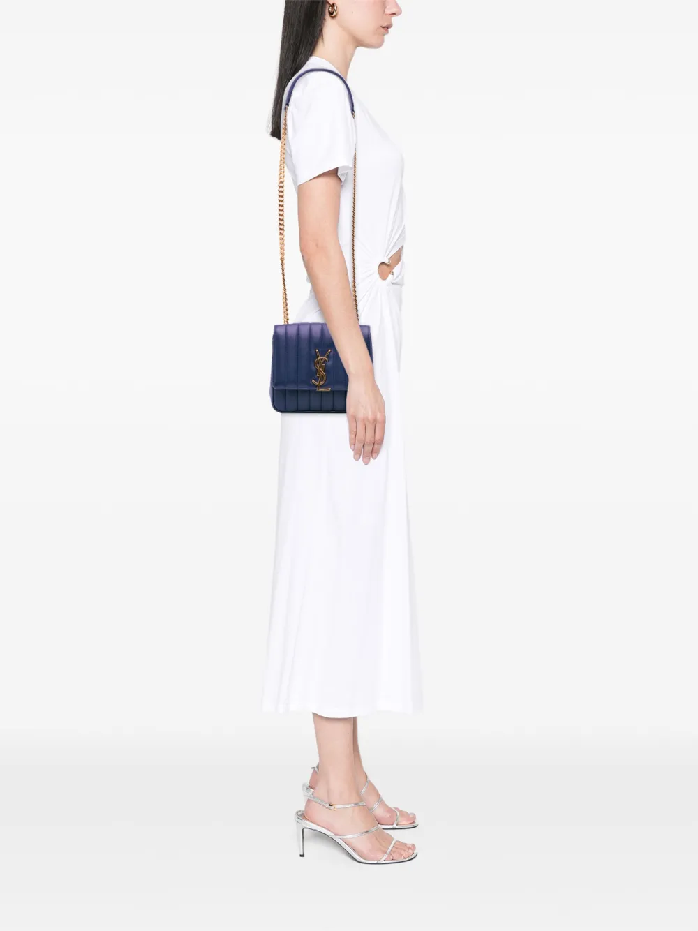 Saint Laurent Pre-Owned 2018 Medium Lambskin Monogram Vicky Chain Bag crossbody bag | Pre-Owned | Image 2