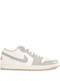 Jordan low-top swoosh sneakers - White