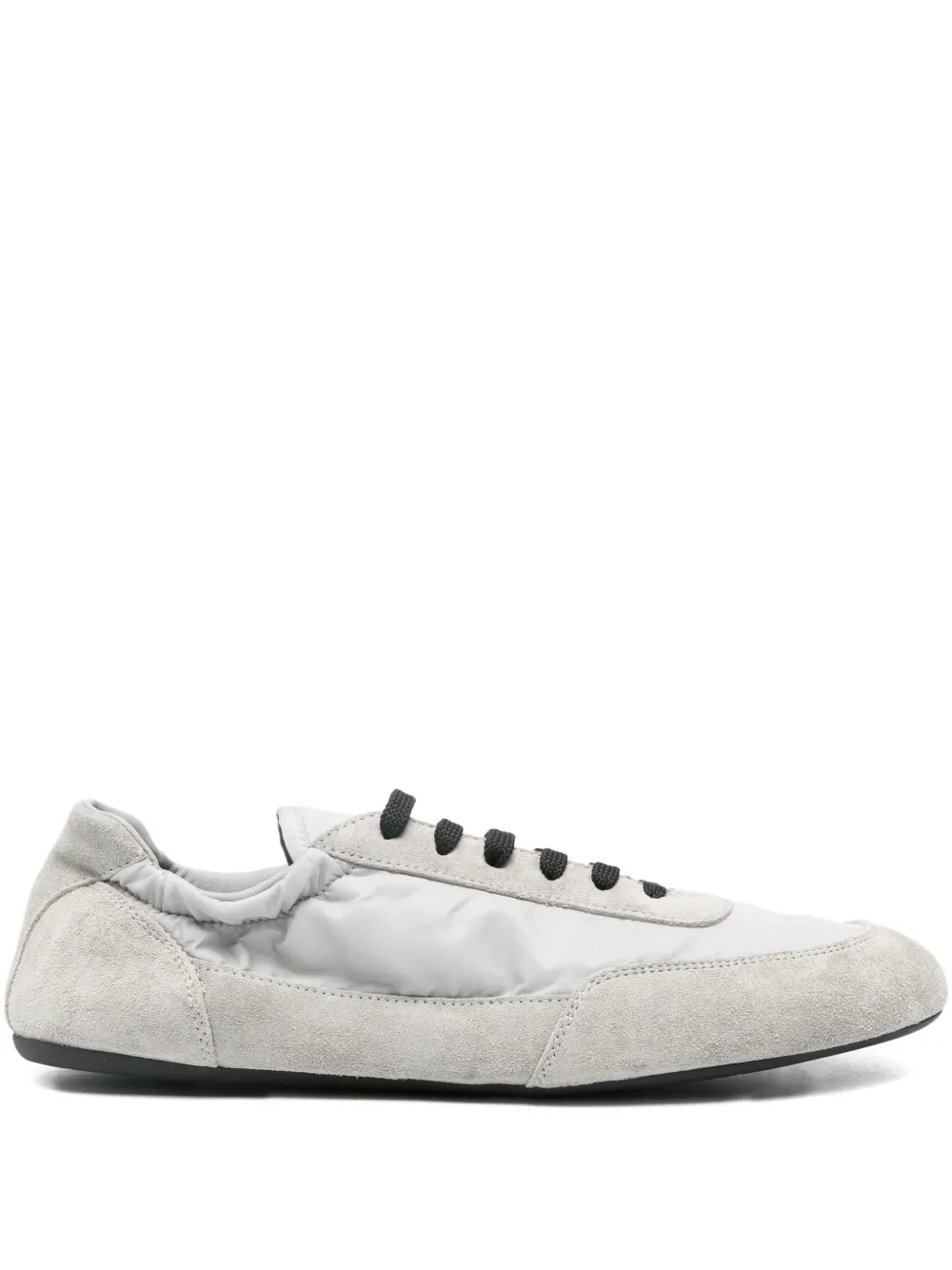 Prada Sneakers Grijs
