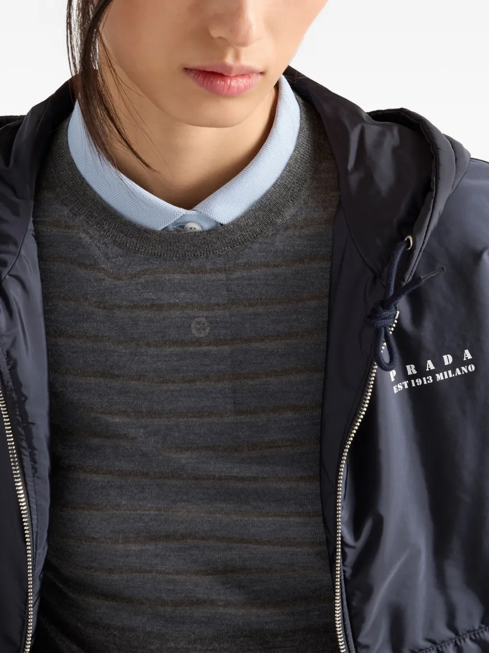 Prada Lichtgewicht Re-Nylon jack met capuchon Blauw