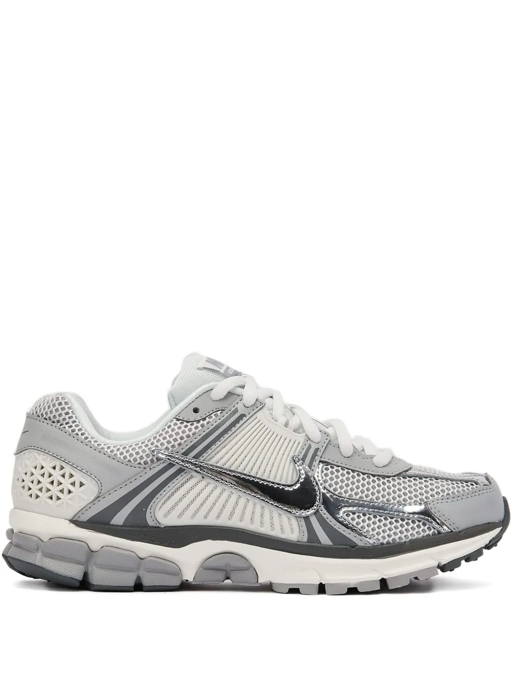 Nike Zoom Vomero 5 Sneakers In White