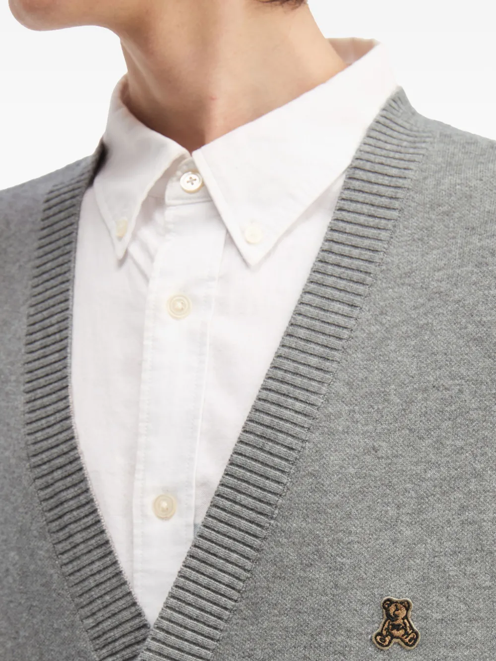 Izzue Buttoned Cardigan In Gray