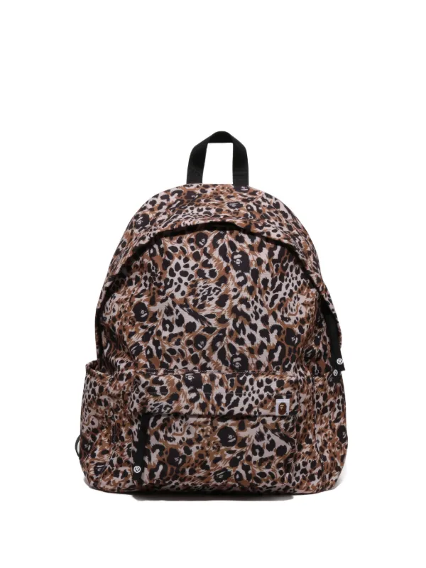 A BATHING APE® レオパード バックパック | ブラウン | FARFETCH JP
