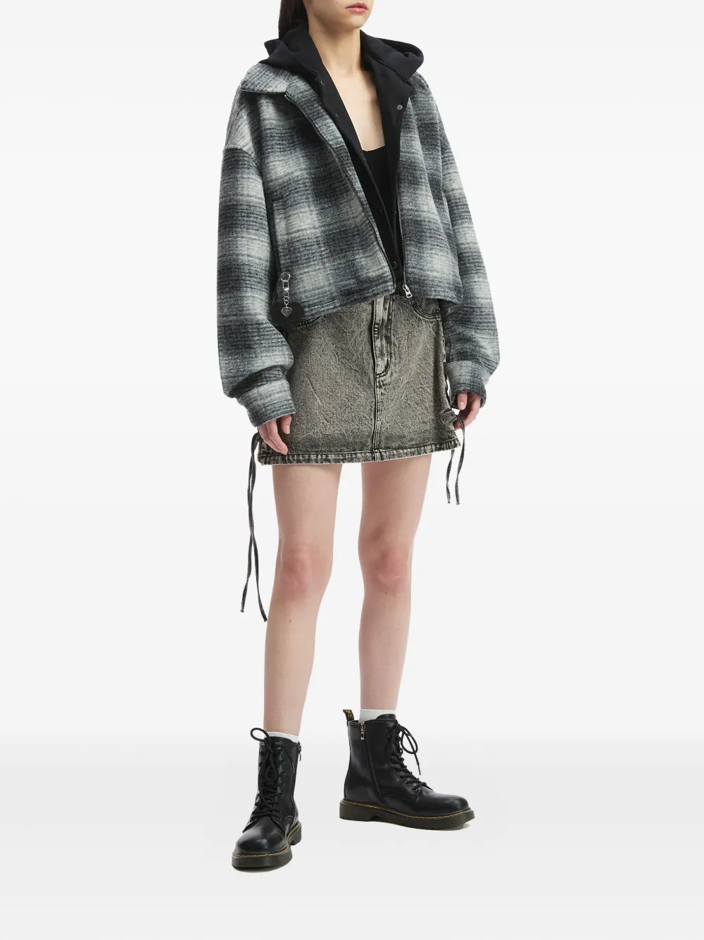 Izzue Check-pattern Jacket In Black