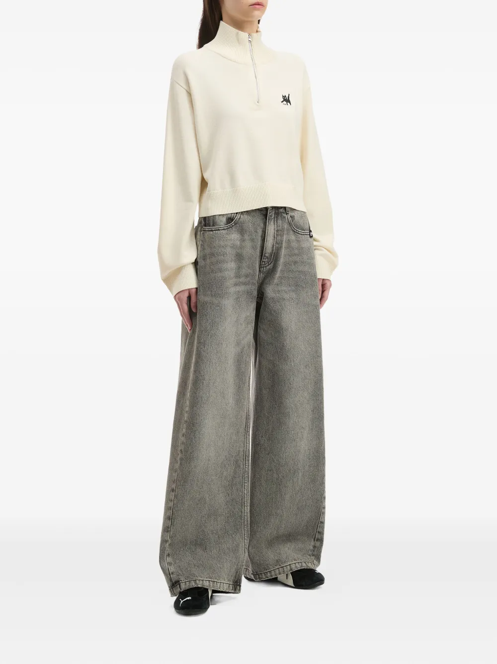 Izzue Cat-embroidered Half-zip Sweater In Neutral