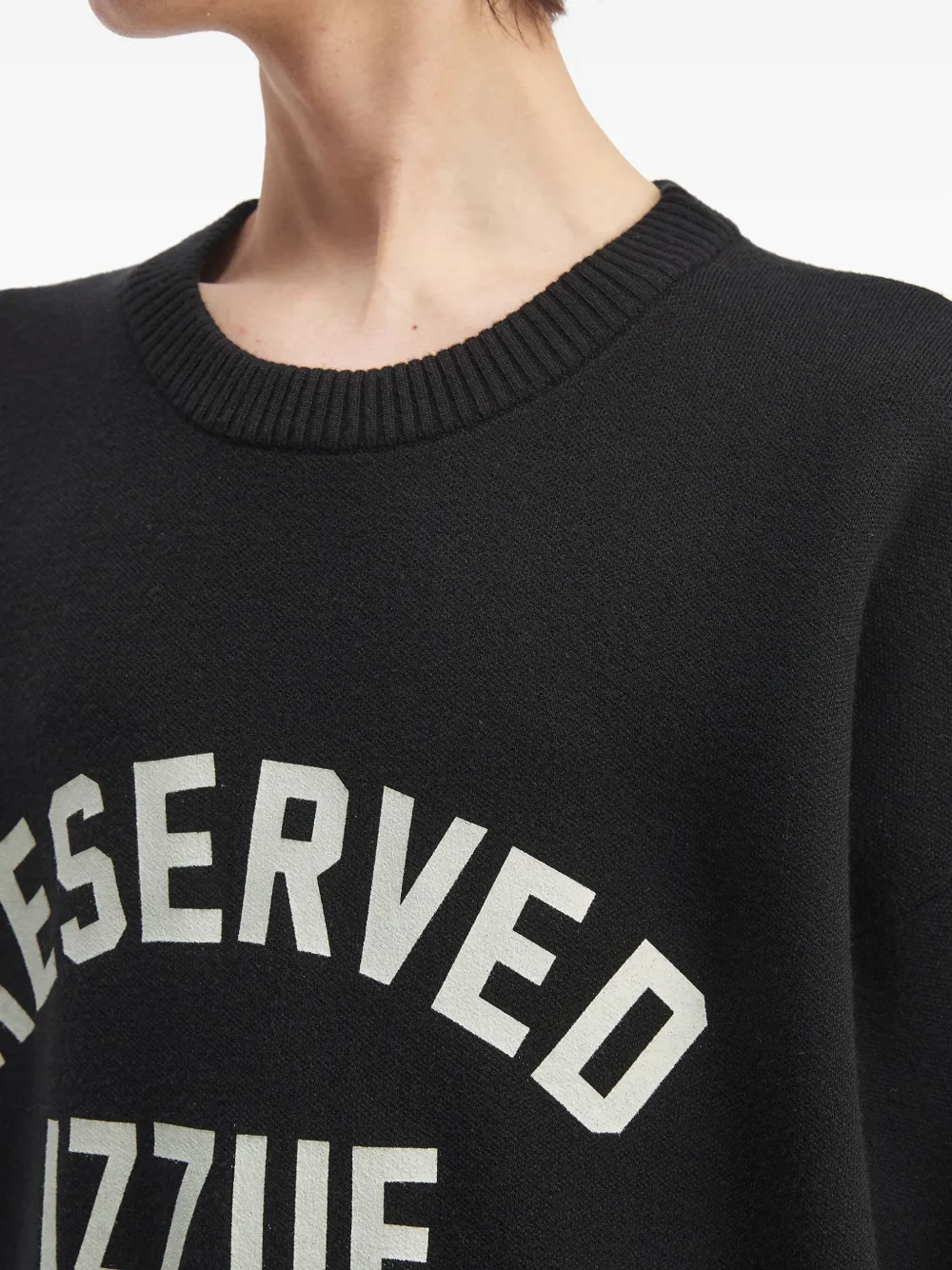 Izzue Logo-print Sweater In Black