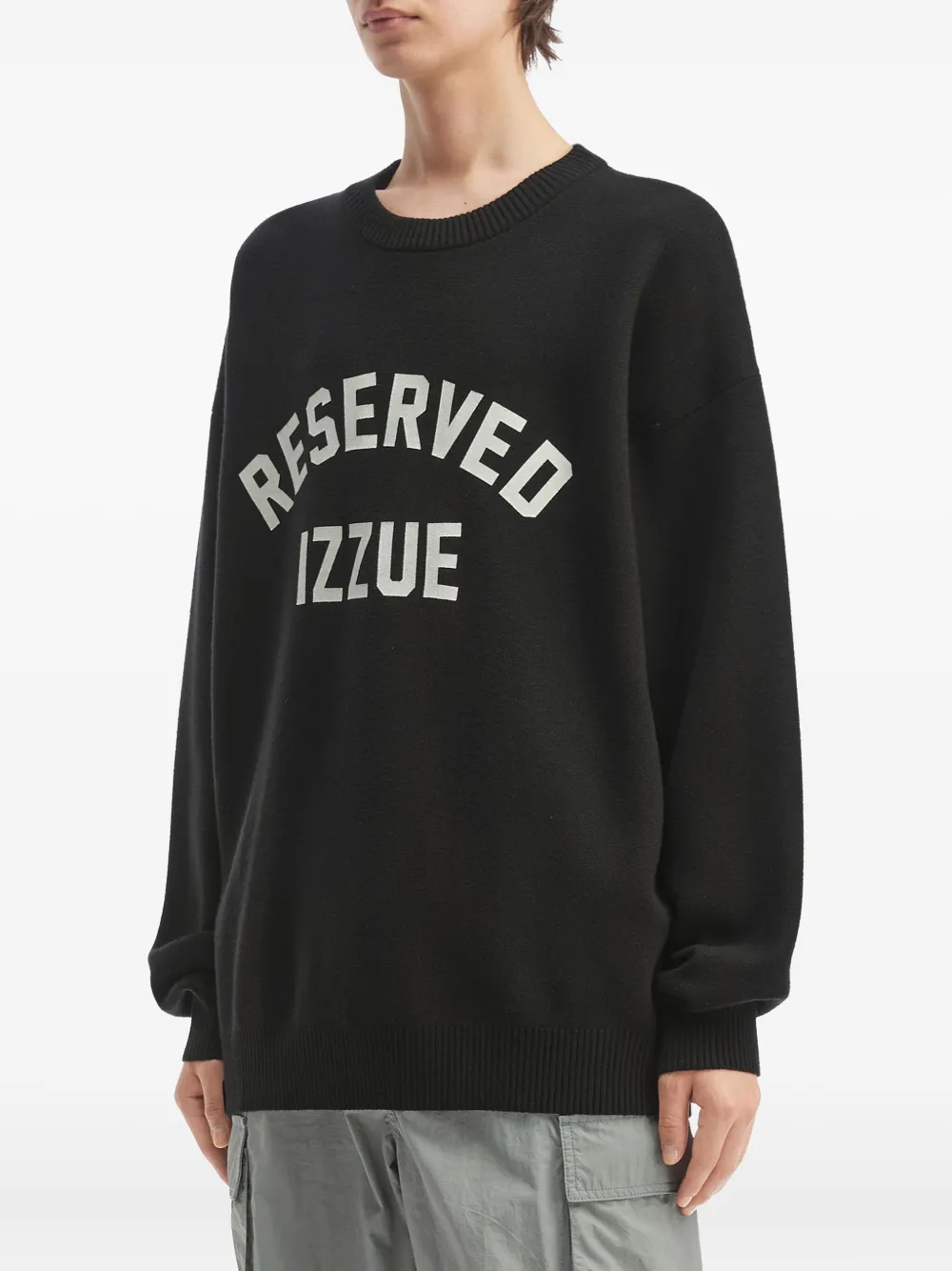 Izzue Logo-print Sweater In Black