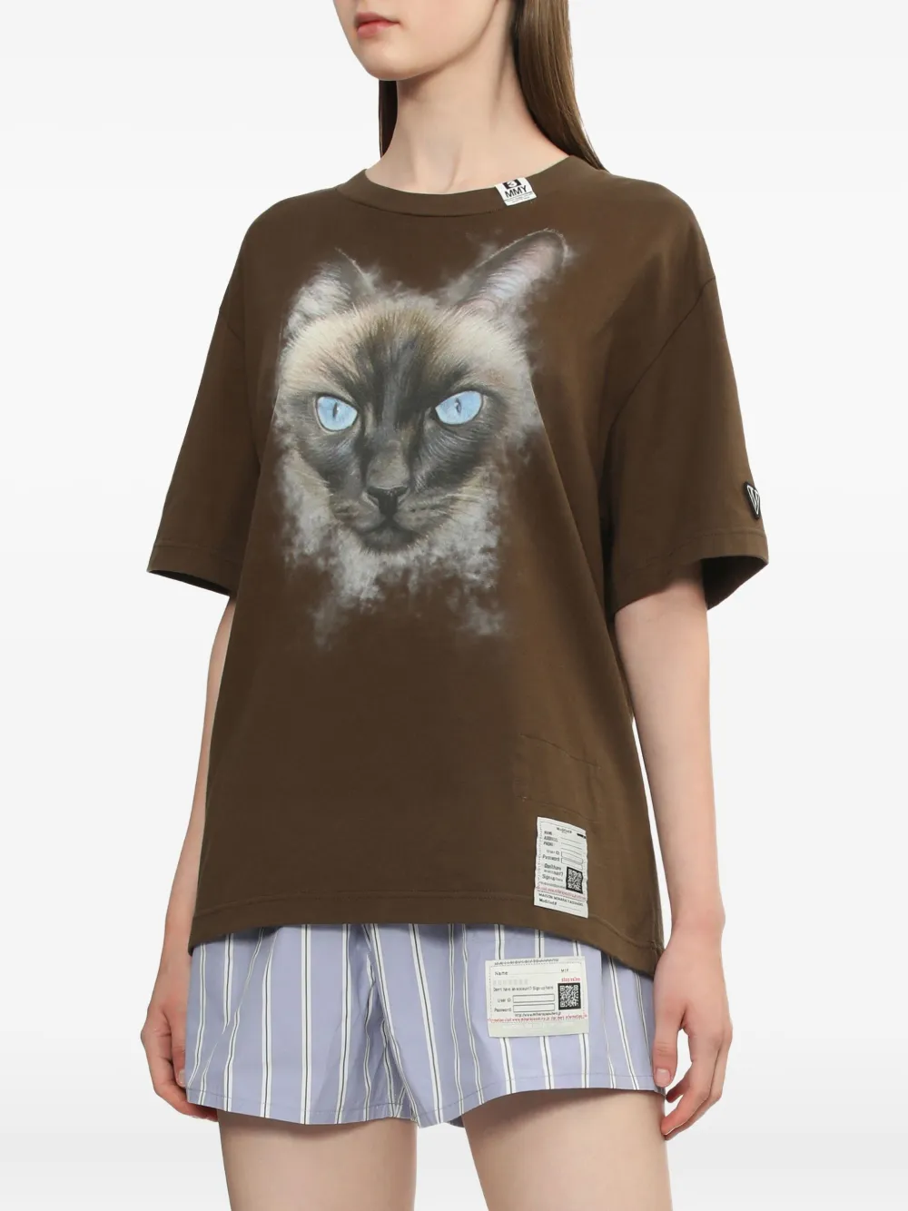 Maison MIHARA YASUHIRO T-shirt met print Bruin