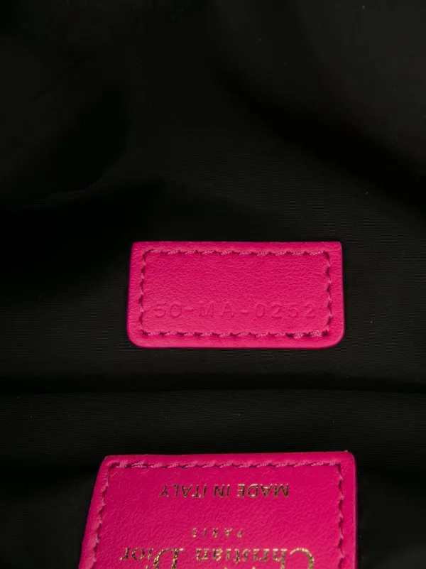 12/21までChristian Dior ベスト 大人もOK♪【Dior】フラワー豪華刺繍ニットベスト☆12-13A (Dior