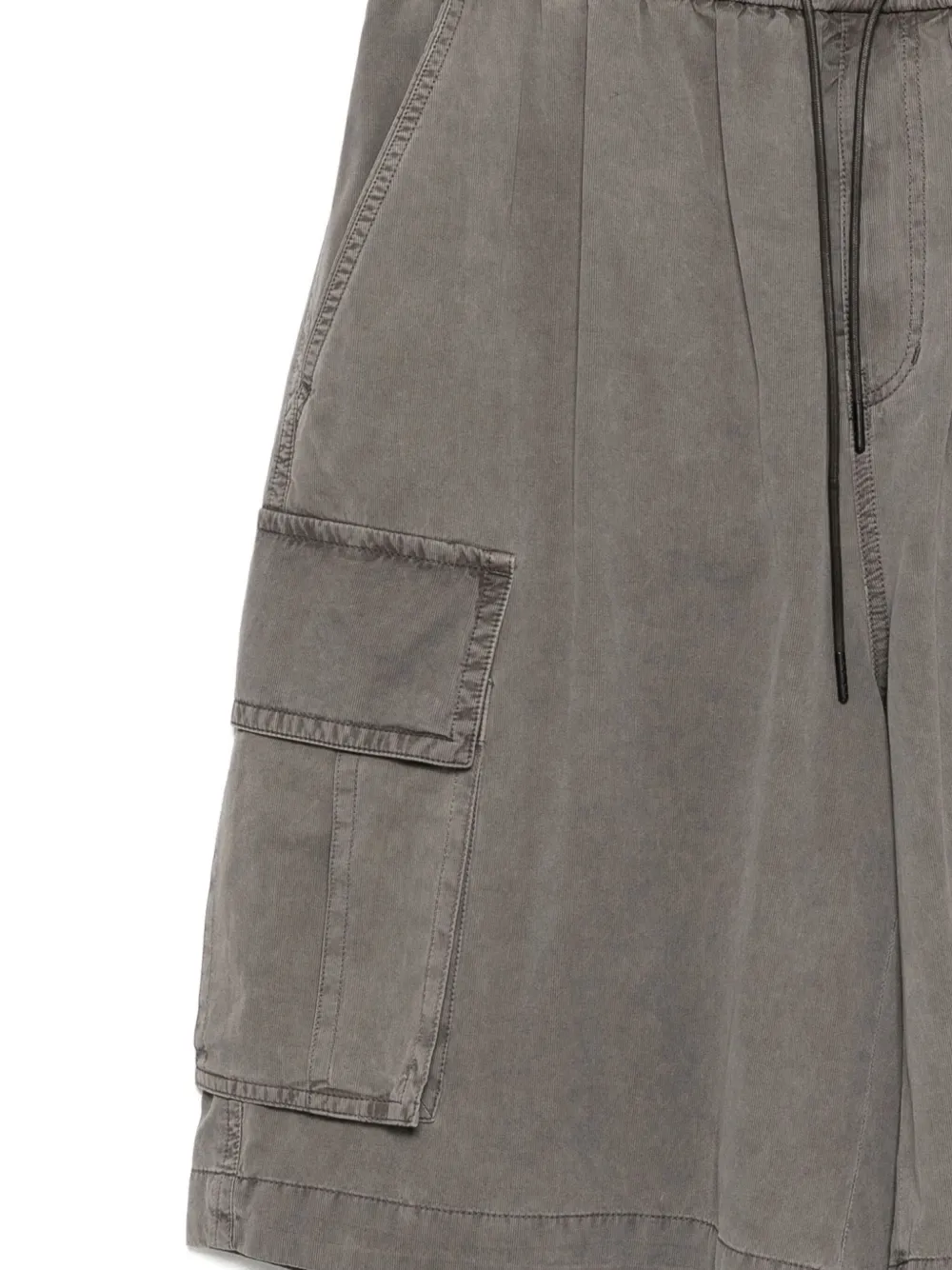 Juunj Muti-pockets Cargo Shorts In Gray