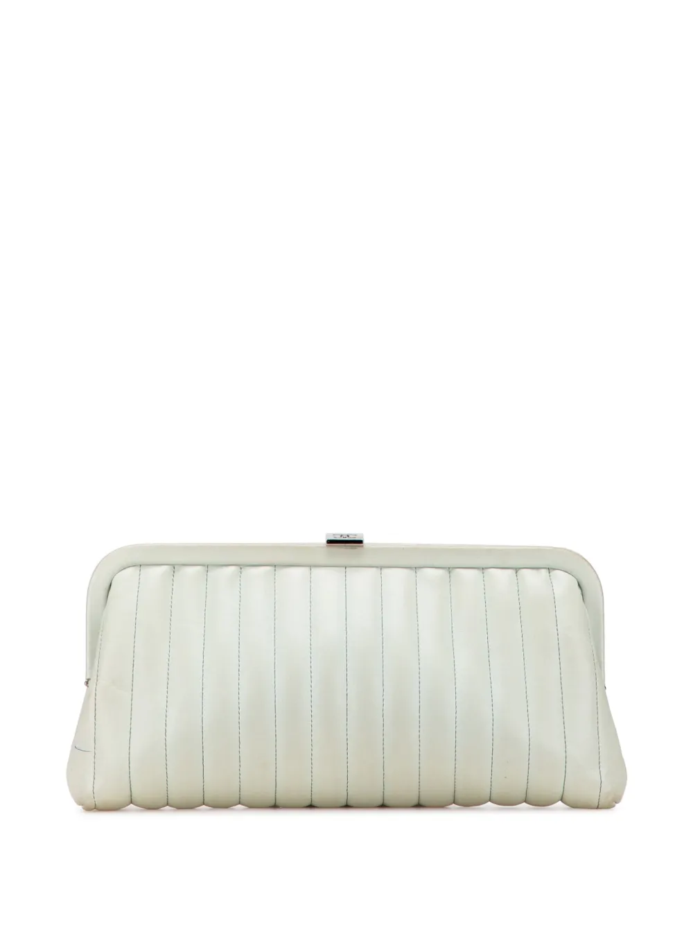 CHANEL Pre-Owned 2005-2006 マトラッセ ラムスキン マドモアゼル ライン クラッチバッグ - ホワイト CHANEL Pre-Owned 2005-2006 マトラッセ ラムスキン マドモアゼル ライン クラッチバッグ - ホワイト