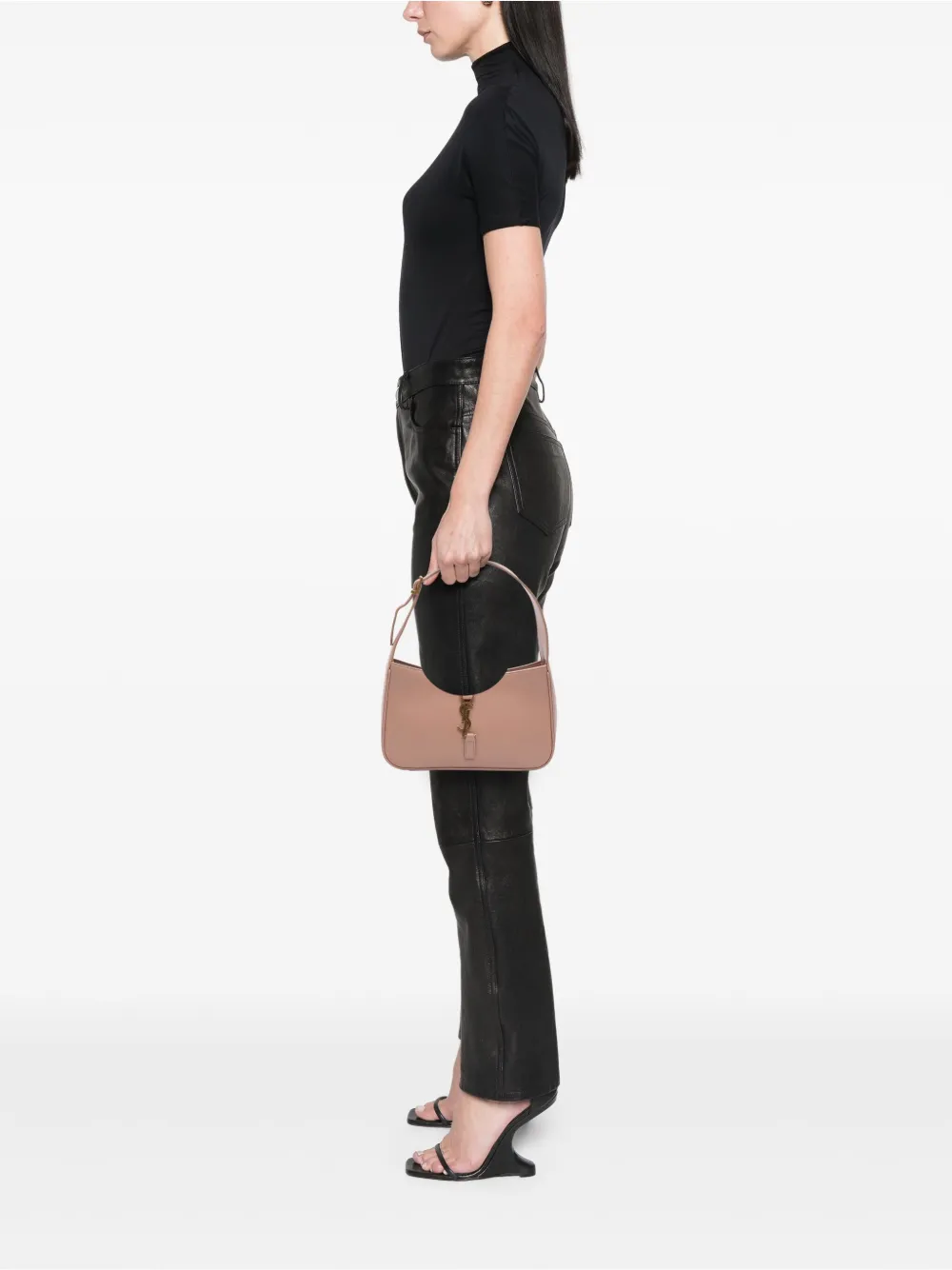 Saint Laurent Pre-Owned 2022 Smooth Calfskin Le 5 a 7 shoulder bag | Pre-Owned | Image 2