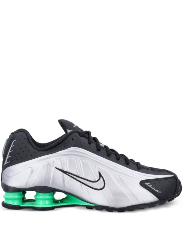 Nike Shox R4 Sneakers | Grey | FARFETCH