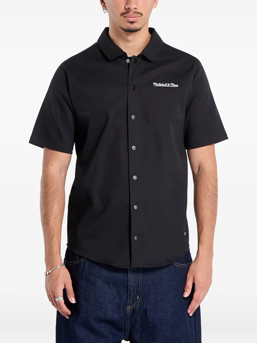 Mitchell & Ness Branded Short-sleeve Shirt In Black