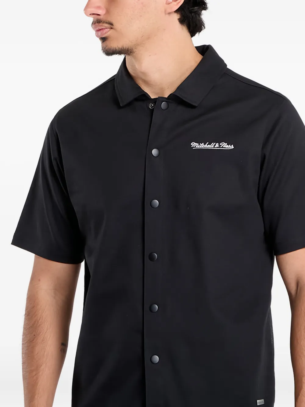Mitchell & Ness Branded Short-sleeve Shirt In Black